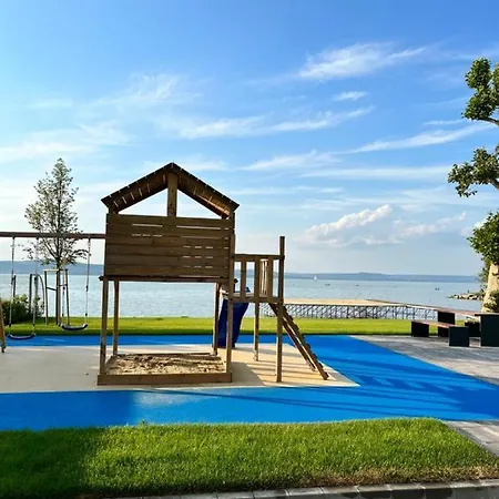 Platan Garden *