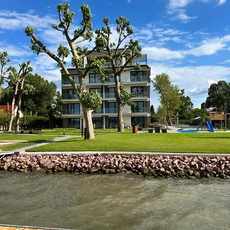 公寓 Platan Garden Balatonboglár